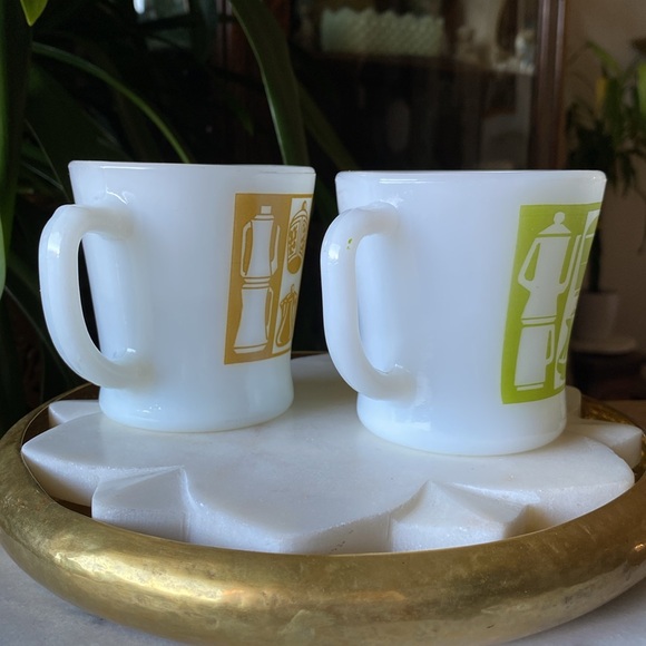 Set of 2 Coffee Time Teapot Milk Glass D Handle Fire King + Federal Glass Mugs - Picture 6 of 12